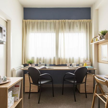 Residencia Universitaria Resa As Burgas Оуренсе Екстериор снимка